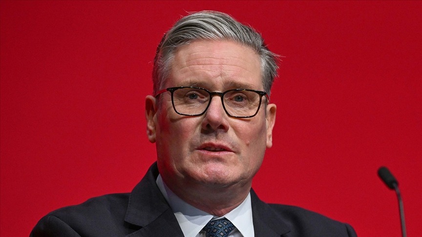 İngiltere Başbakanı, ülkesinin ABD ile Çin arasında tercih yapmak zorunda kalmayacağını belirtti