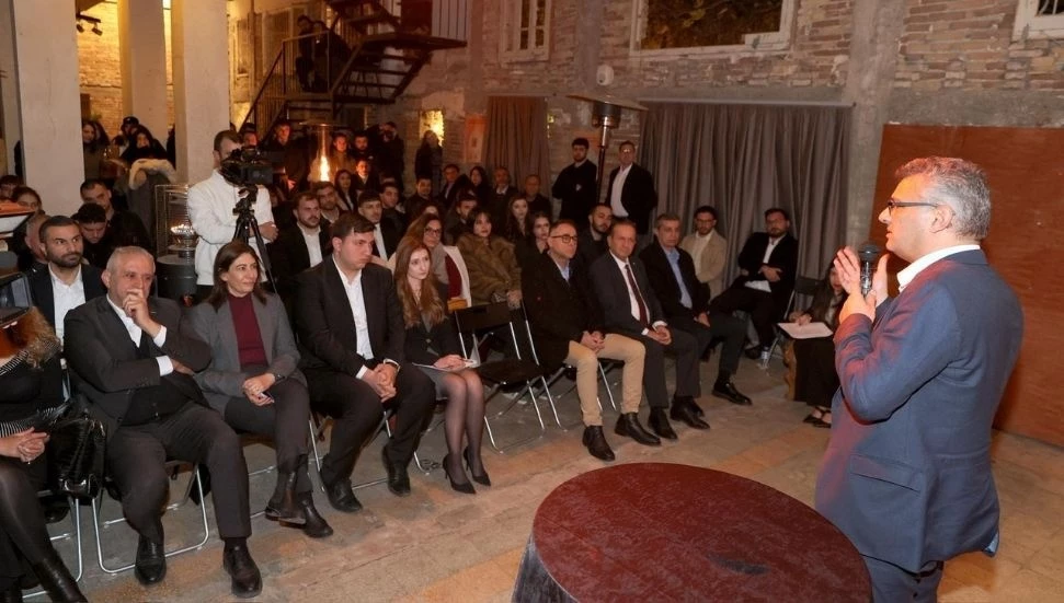 “”Gençler apolitiktir” ezberini bozuyorsunuz”