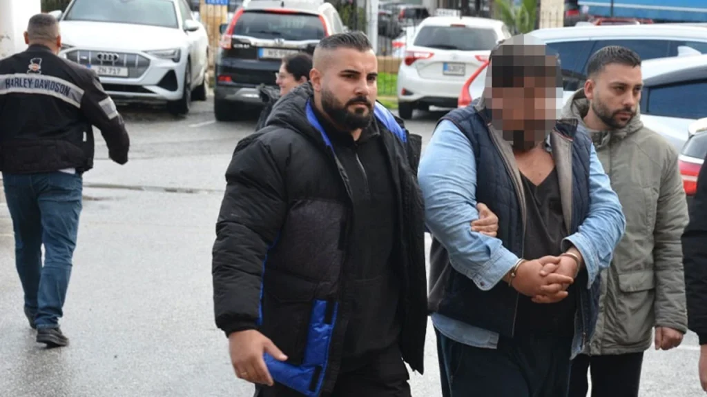 Uyuşturucu içeren çubuklu şekerlerle yakalandı!