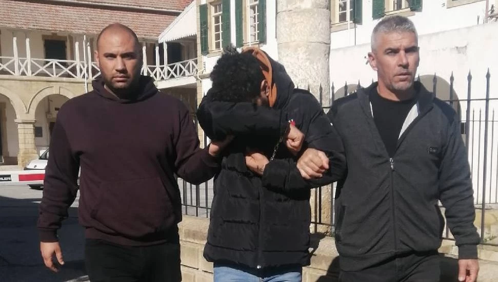 4 gram uyuşturucu taşımakla itham edilen zanlı 8 gün daha tutuklu kalacak