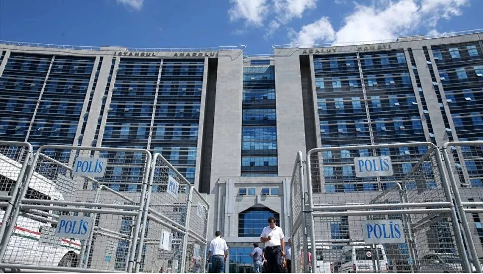 İstanbul’da savcının silahla ateş açtığı hakim yaralandı