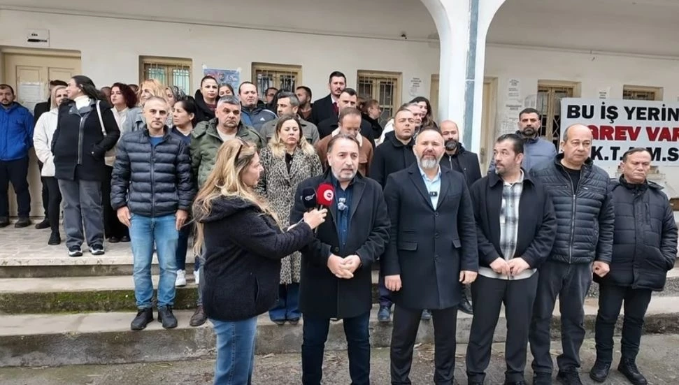 Gazimağusa ve İskele Gelir ve Vergi dairelerinde grev