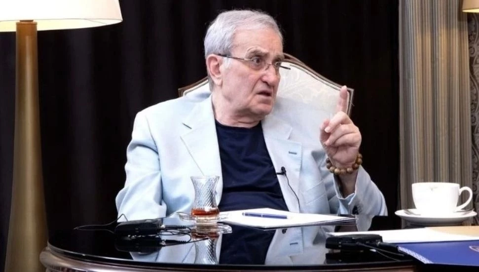 Besim Tibuk: Uçak şirketleri halkı soyuyor, hükümet ses çıkartmıyor