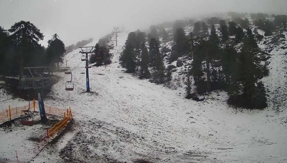 Trodos’ta sıcaklık -6’ya kadar düştü