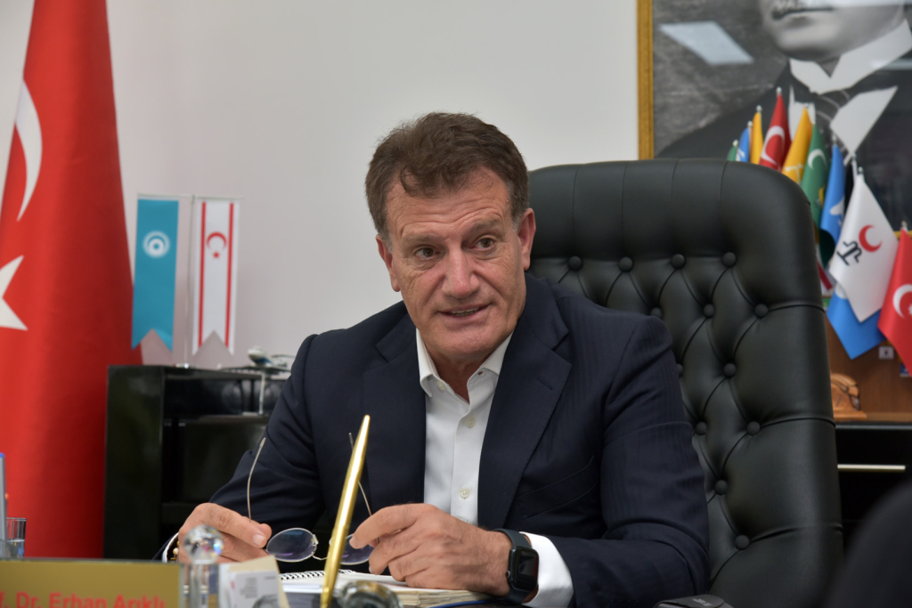 Arıklı: “İstediğiniz kadar bağırın bu yasa geçecek”