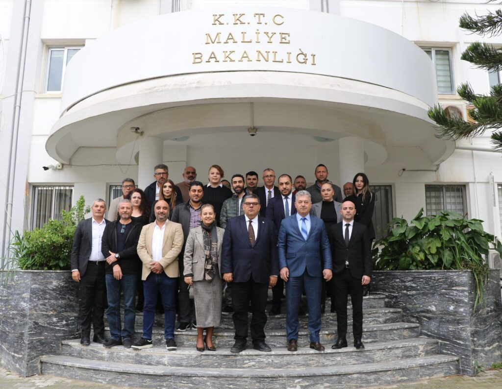 Maliye Bakanlığı’nda e-fatura toplantısı