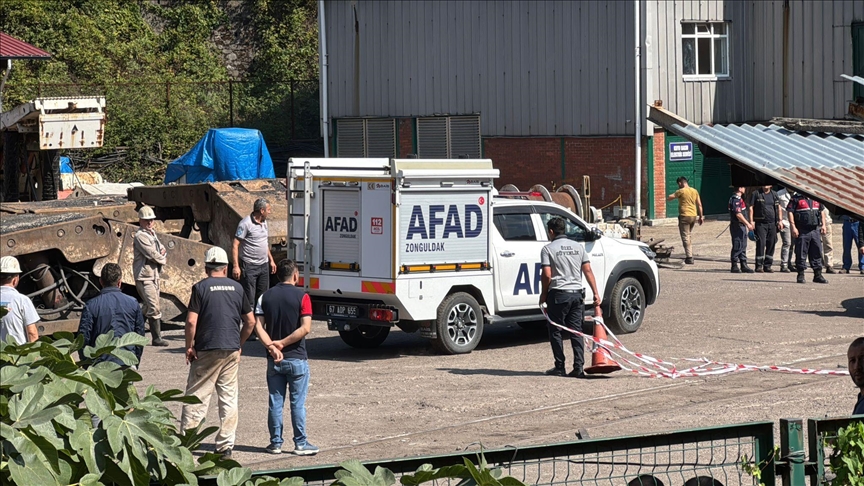 Zonguldak’ta özel maden ocağındaki göçükte mahsur kalan 3 işçiden biri kurtarıldı