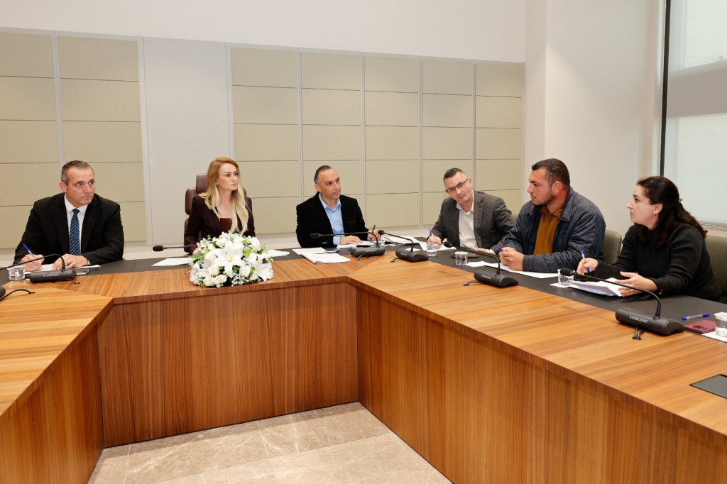 Cumhurbaşkanlığı’nda fidan dikimi ve ağaçlandırma toplantısı