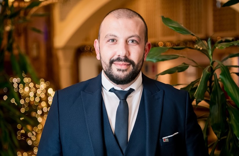 “Ülkenin geleceği için mücadele etmekten vazgeçmeyeceğiz”