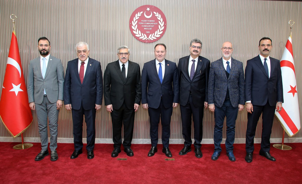 Öztürkler: Türkiye yanımızda olduğu müddetçe hiçbir korkumuz yoktur