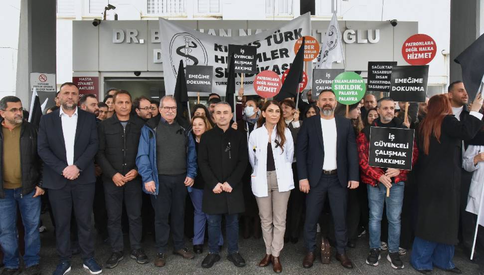 Tıp-İş bugün de grevde