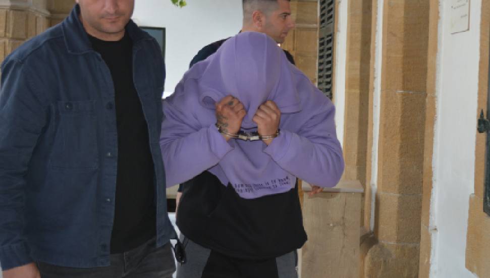 Trafik kurallarını ihlal etti, uyuşturucu testi pozitif çıktı