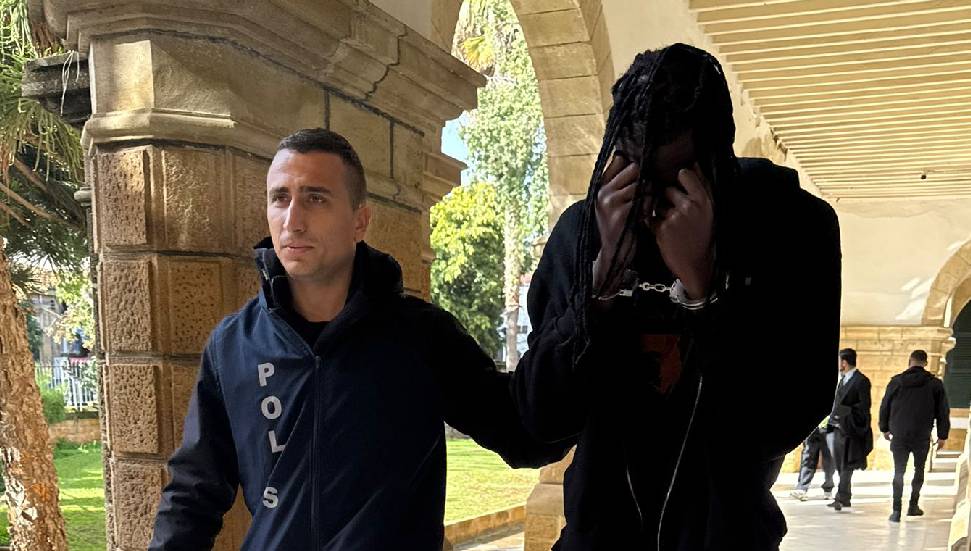 Uyuşturucuyla yakalandı, bin 532 gündür kaçak