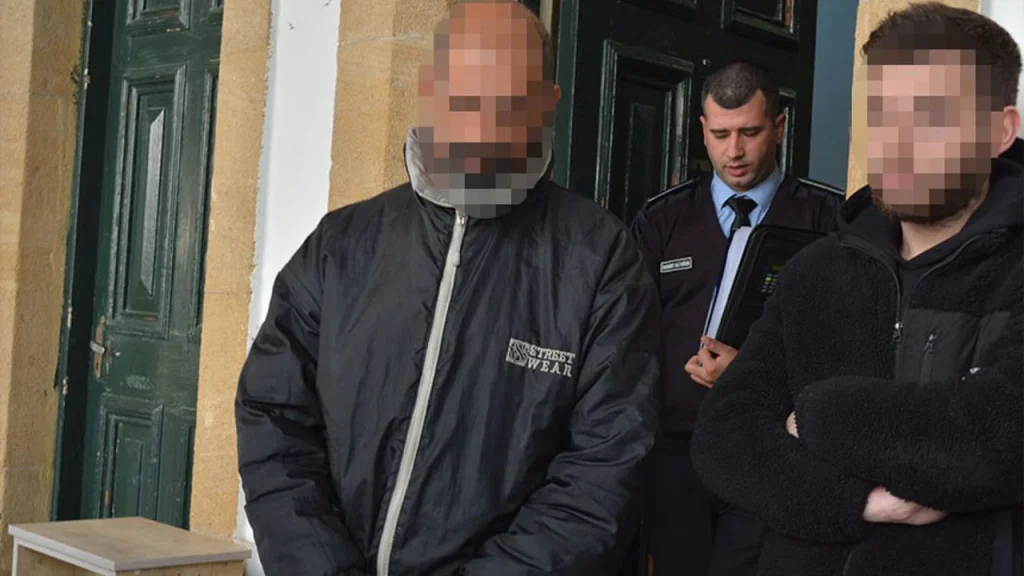 Kıbrıslı Rum sahte sigorta ile KKTC’ye geçmeye çalıştı!