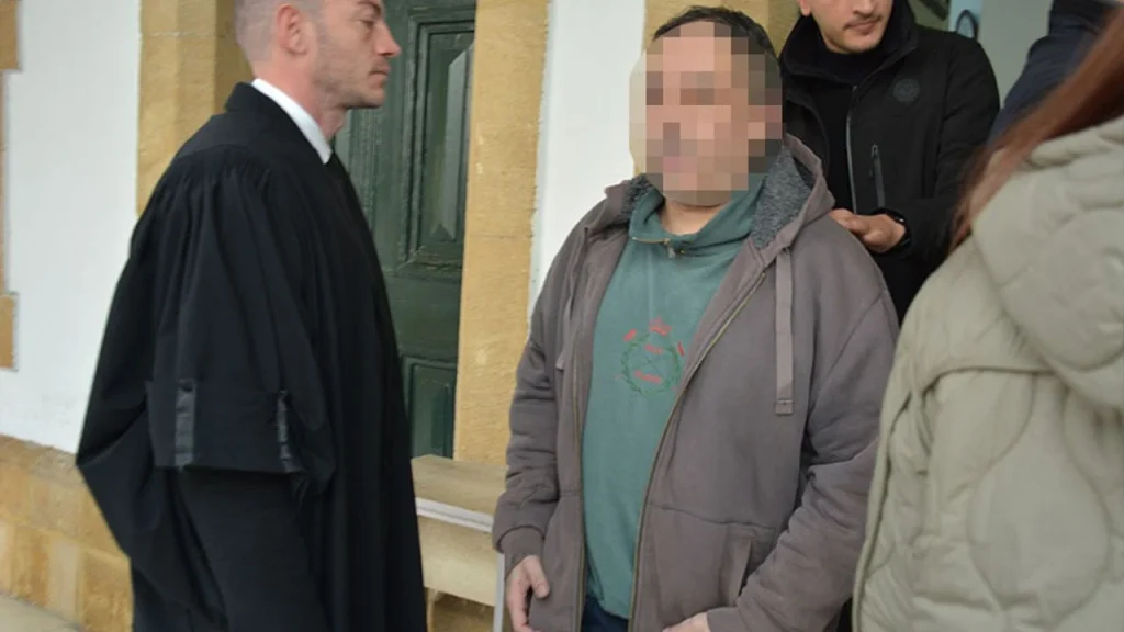 Ülkeye turist vizesiyle geldi, uyuşturucuyla yakalandı