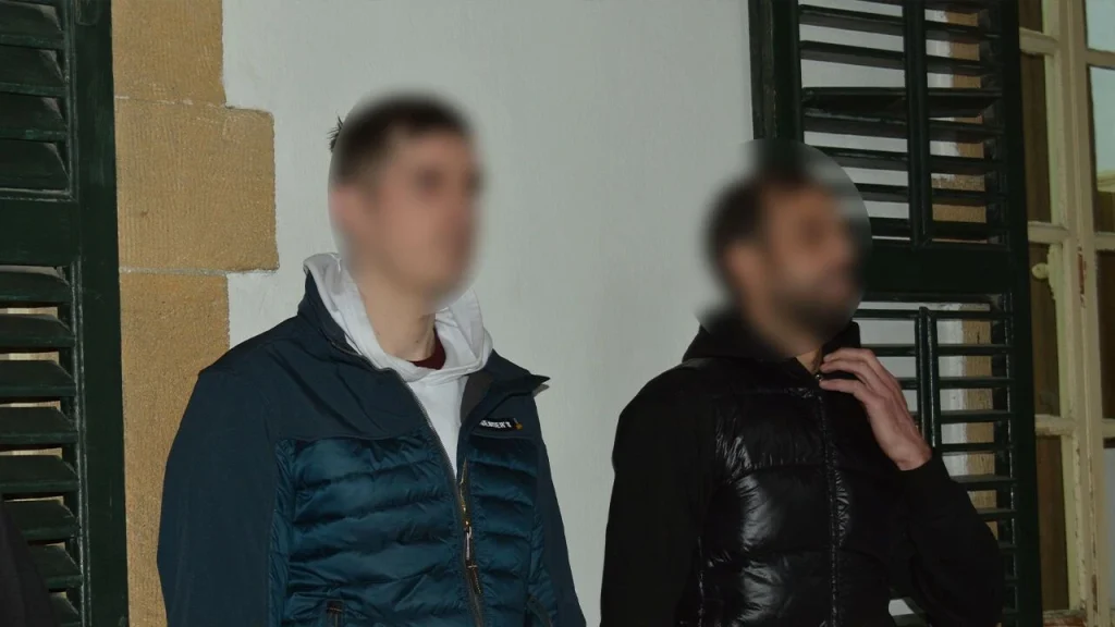 176 karton sigara ile yakalandılar