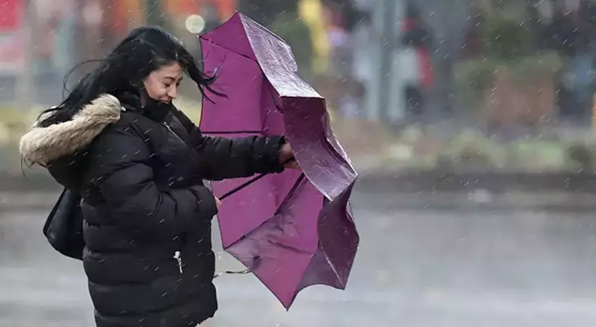 Rüzgârın hızı 126 kilometreye ulaştı