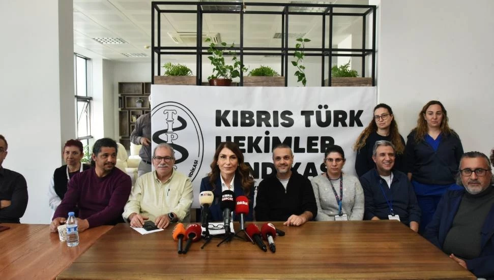 Tıp-İş’ten “karanlığa dur de” çağrısı