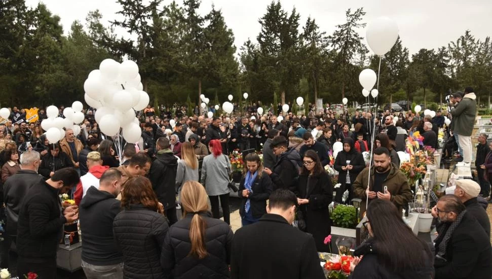 KKTC’nin “Şampiyon Melekleri” beyaz balonlarla anıldı