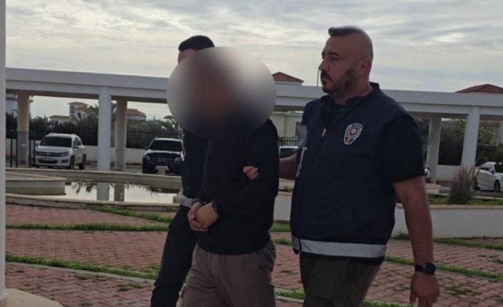 Sapık baba cezaevine gönderildi