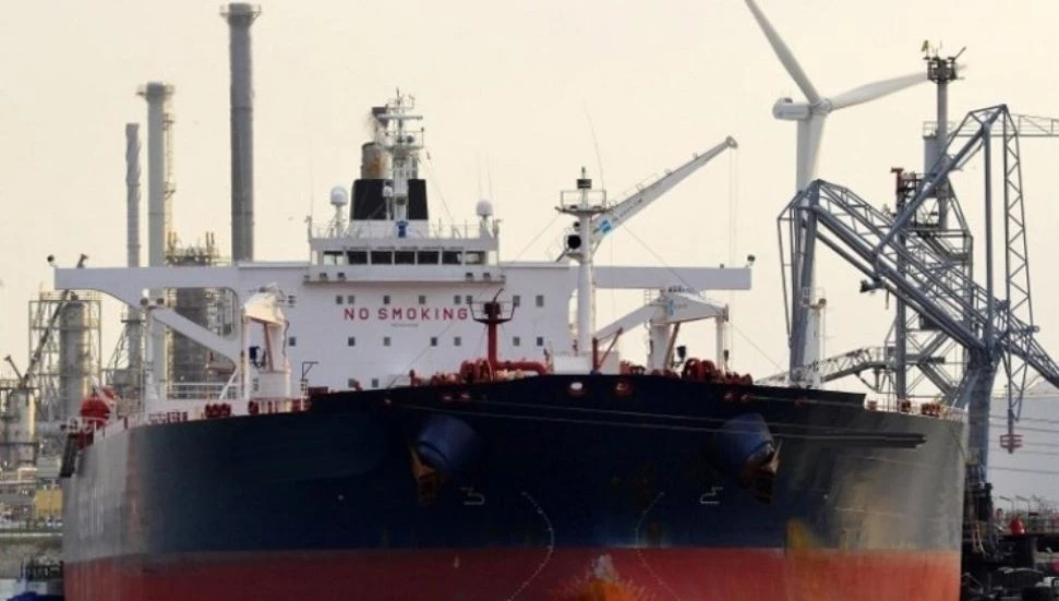 Karadeniz’de bir tanker insansız deniz aracı saldırısına uğradı: Gemiyi işletenler ve personel Türk