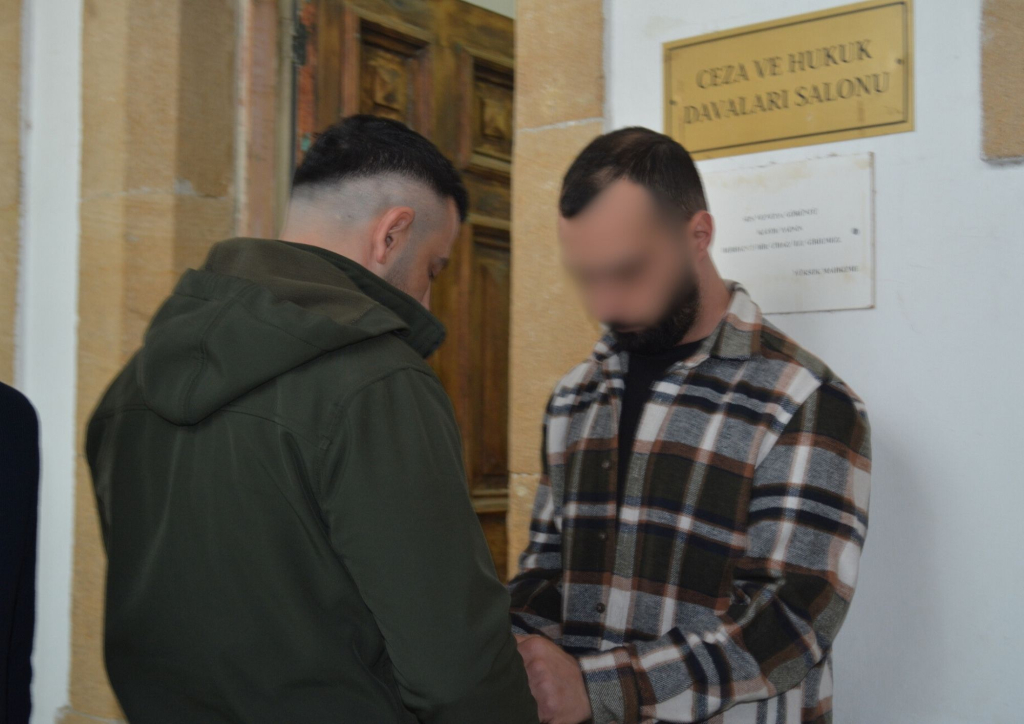 Ercan’da uyuşturucu ile yakalanan zanlı 2 gün daha tutuklu kalacak