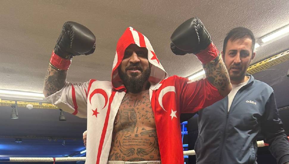 ‘Demir Yumruk’ yine kazandı