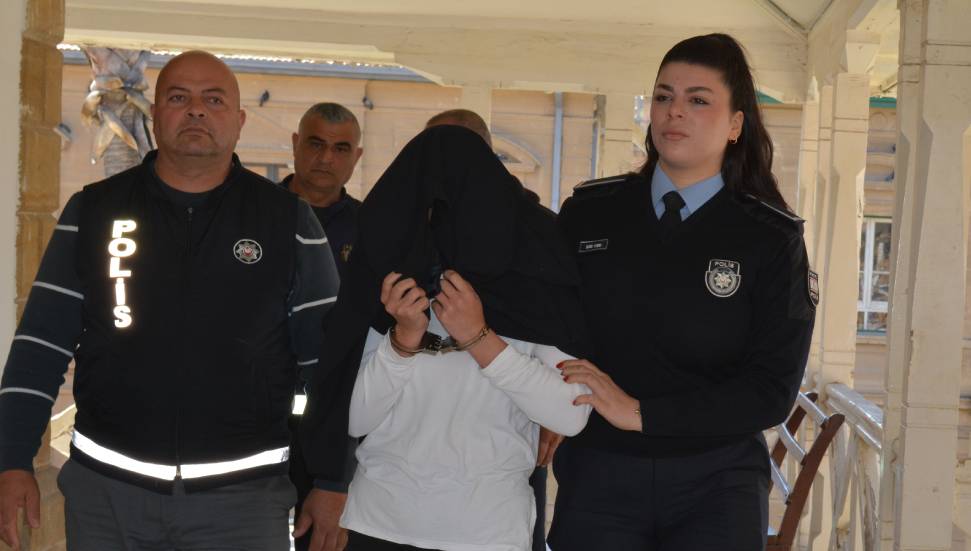 Temizlik için gittiği evden hırsızlık yapan sanığa 4 yıl ceza