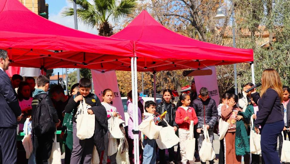 KKTC’de çocukların katıldığı sıfır atık ve geri dönüşüm etkinliği düzenlendi