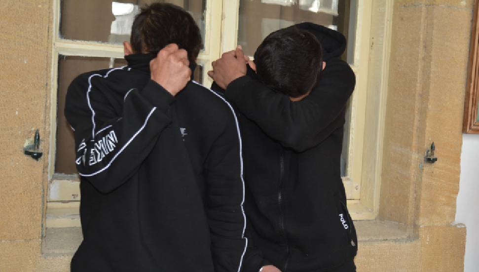 Uyuşturucu zanlılarına ek tutukluluk