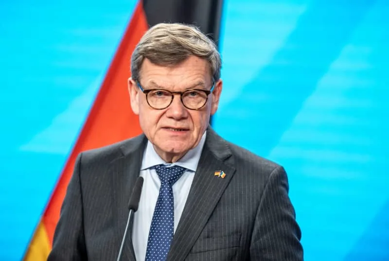 Almanya Dışişleri Bakanı Güney Kıbrıs’ta