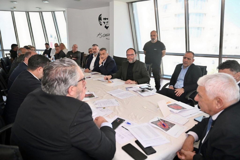 “Başıboş sokak köpekleri” konusu masaya yatırıldı