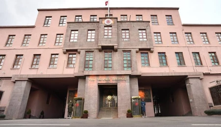 MSB: Türk hava sahasına yönelen balistik mühimmat imha edildi