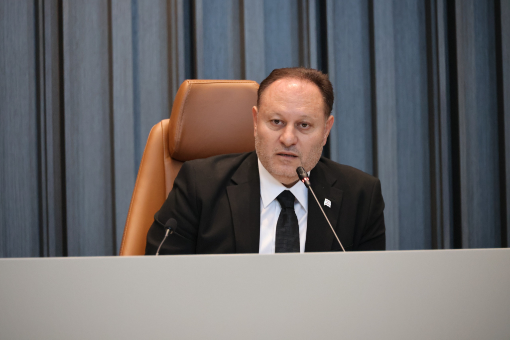 Öztürkler: Fransa sömürgeci geçmişiyle Kıbrıs Türk halkını yok sayamaz