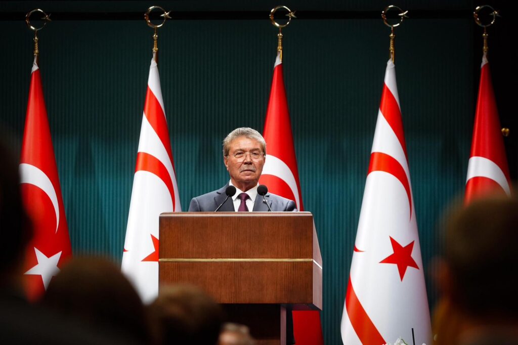 Başbakan Üstel: “Seçimler zamanı geldiğinde yapılacak