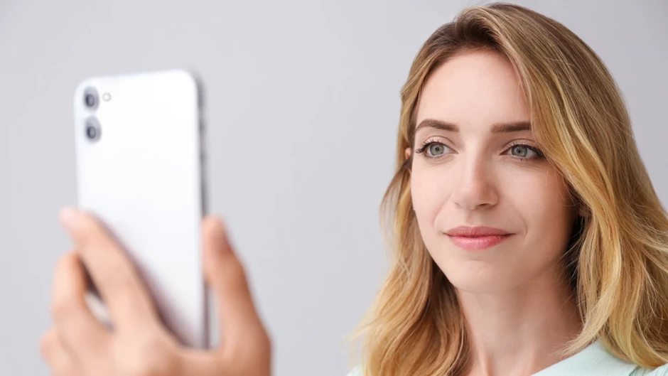 Her 100 telefondan 63’ü, tek bir fotoğrafla kandırılabiliyor