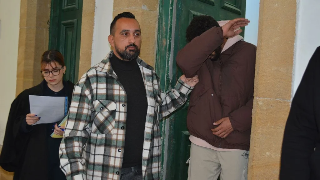 Gönyeli’de uyuşturucu baskını: Çok sayıda madde ele geçirildi