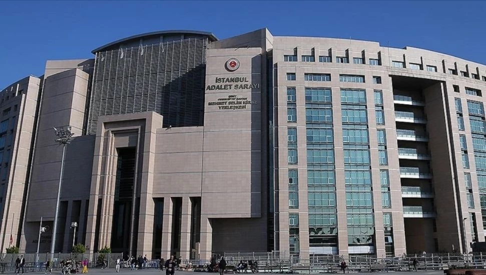 Türkiye’de ünlülere uyuşturucu operasyonu: Emir Can İğrek dahil 11 gözaltı