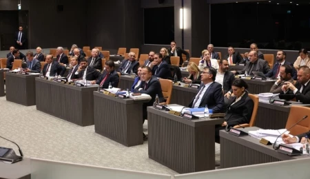 Sendika temsilcileri Meclis’i terk etti!