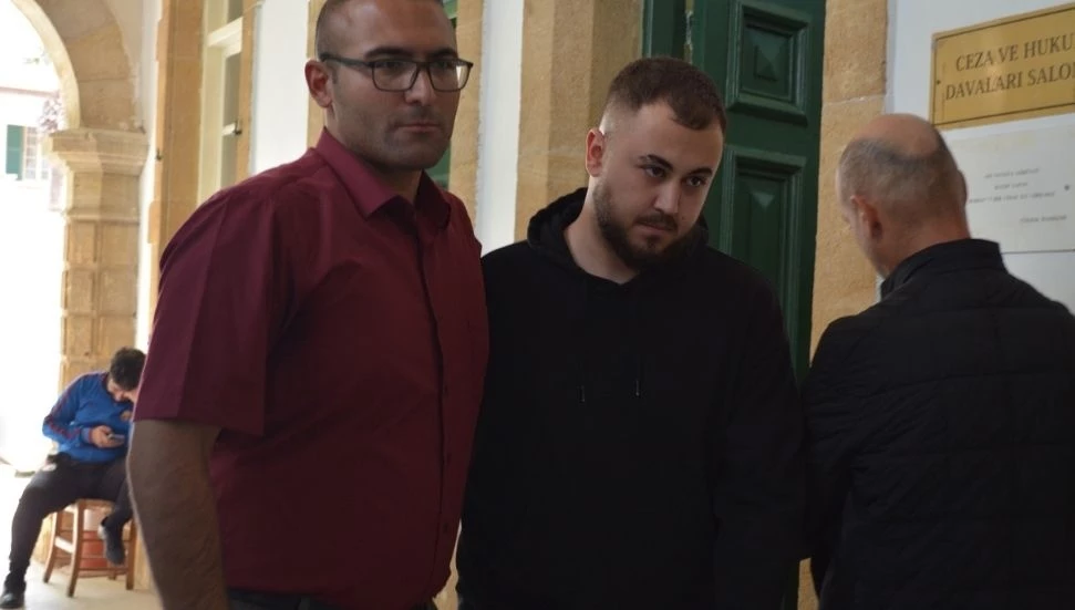 Lefkoşa’da Galatasaray-Fenerbahçe maçının ardından bıçaklı kavga: Şüpheli zanlı 3 gün tutuklu