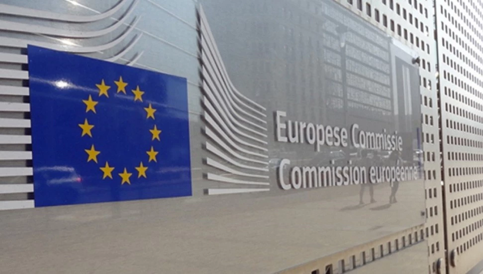 Avrupa Komisyonu’ndan Güney Kıbrıs ve İngiliz üslerine Yeşil Hat uyarısı