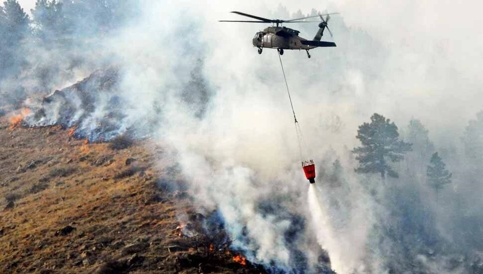 Güney Kıbrıs yangınlarla mücadele için 14 hava aracına sahip