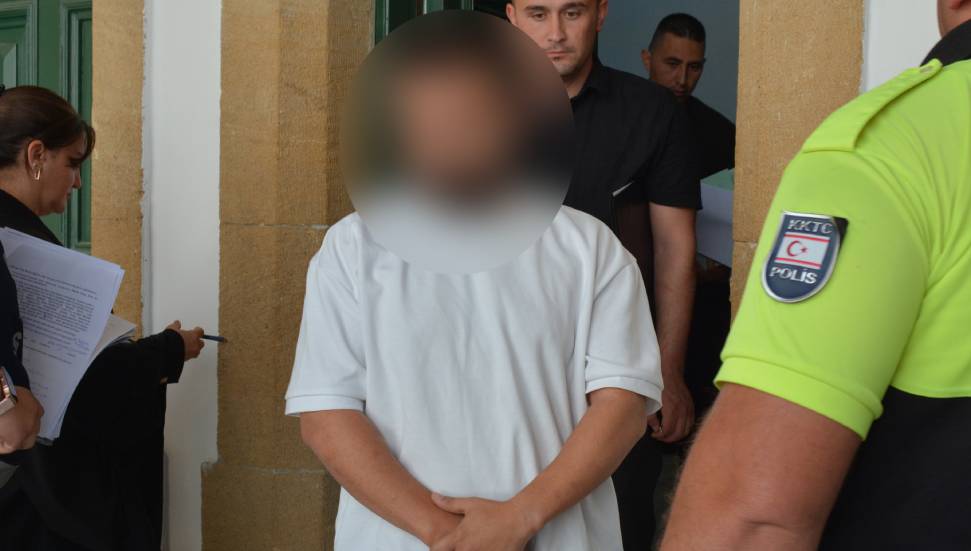 2 bin doları sirkat eden zanlı cezaevine gönderildi