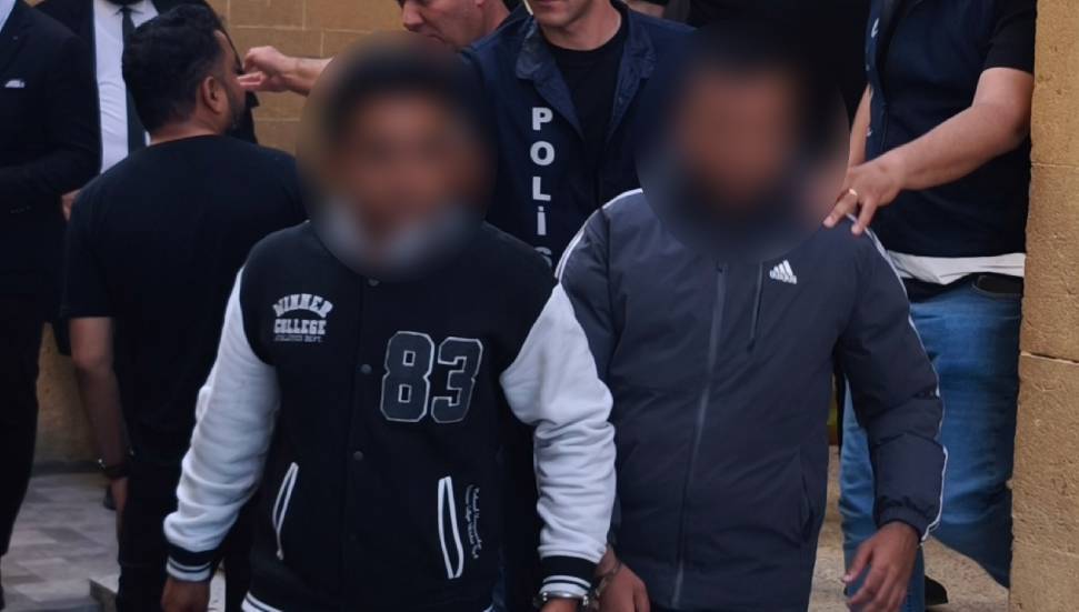 Sahte ehliyet dağıttılar!