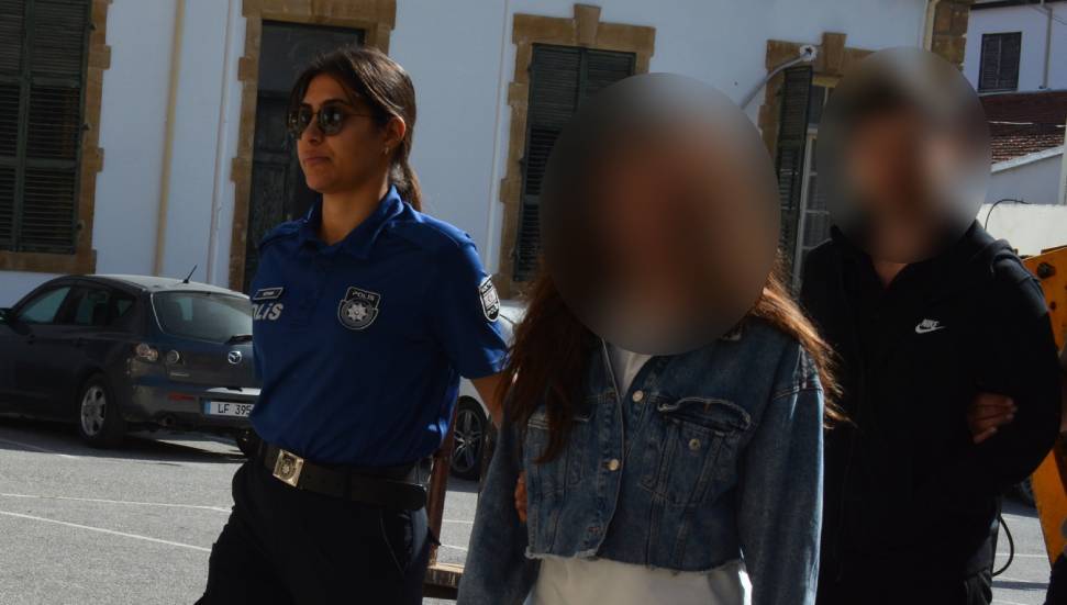 Gezerken ‘Uyuşturucu ister misin?’ diye sorulduğunu iddia ettiler