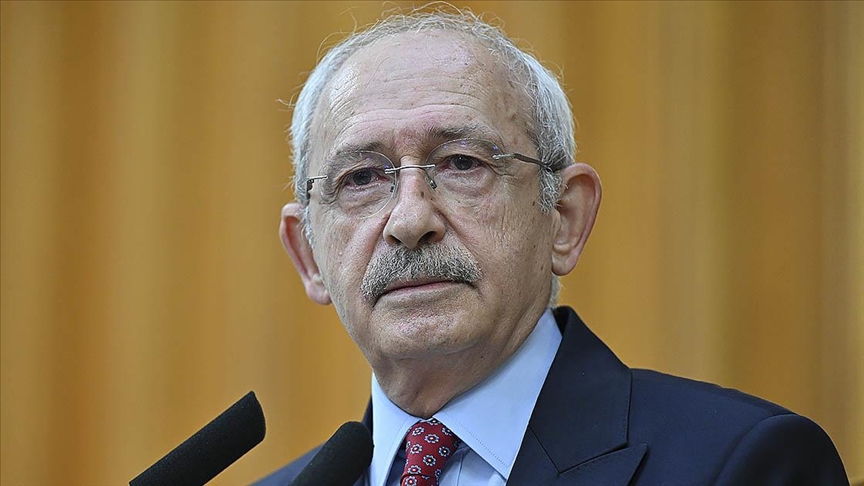 Kılıçdaroğlu ilk icraat olarak CHP’de üç parti avukatını görevden aldı