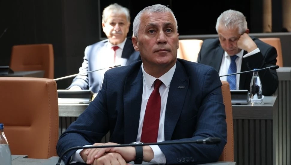 Amcaoğlu’ndan Berova’ya isimsiz gönderme: Benim konsantrasyonum bozulmaz