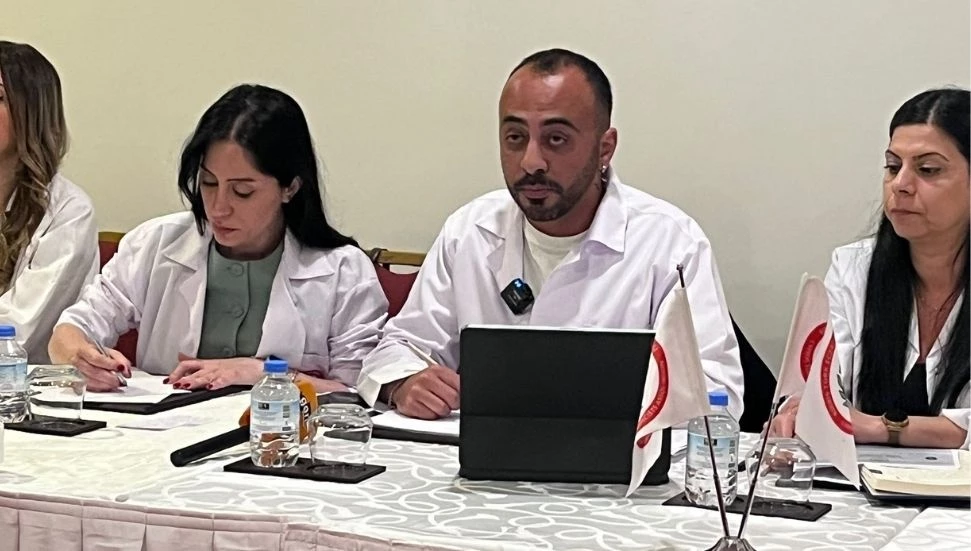 Eczacı rafındaki ilaçlar için devlet ihaleye çıkıyor: Doğru model bu değil