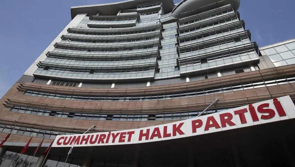 CHP Kurultayı’nda delegelere müdahale iddiası: 13 gözaltı