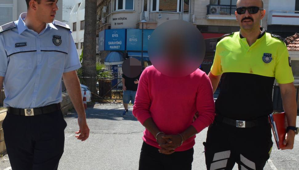 Kimliğini başkasına ödünç veren zanlıya ek tutukluluk